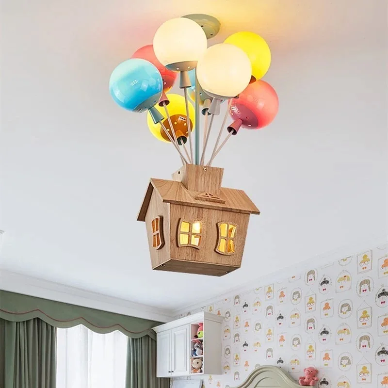 Nowoczesne lampy sufitowe w ks – Led Balloon Light recenzja i cena